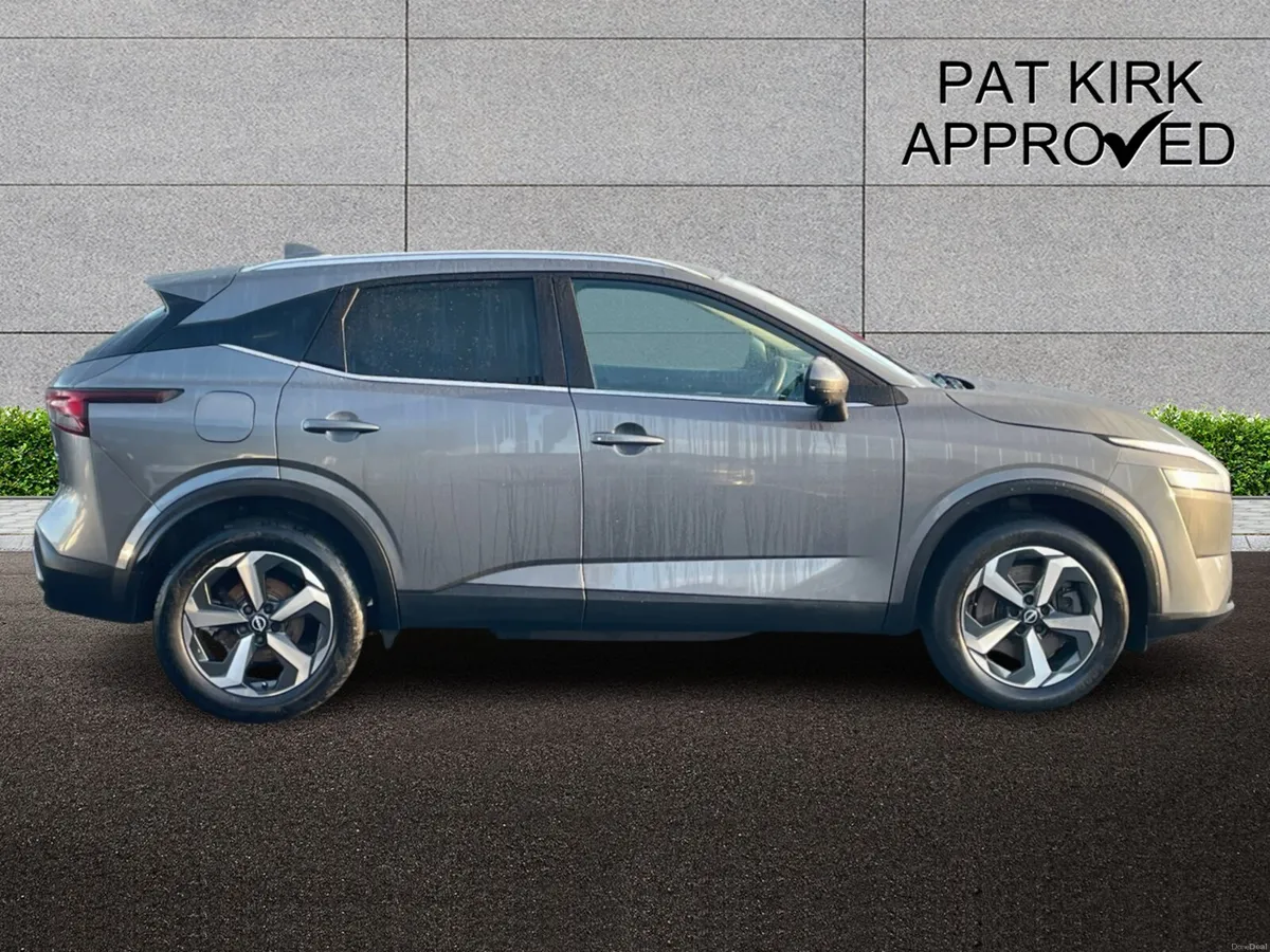 Nissan Qashqai Hatchback N-Connecta - Image 3