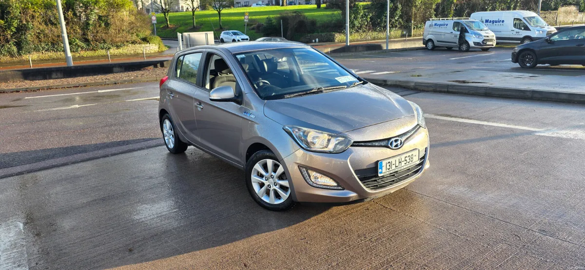 Hyundai i20 Premium Spec New Chain - Image 1
