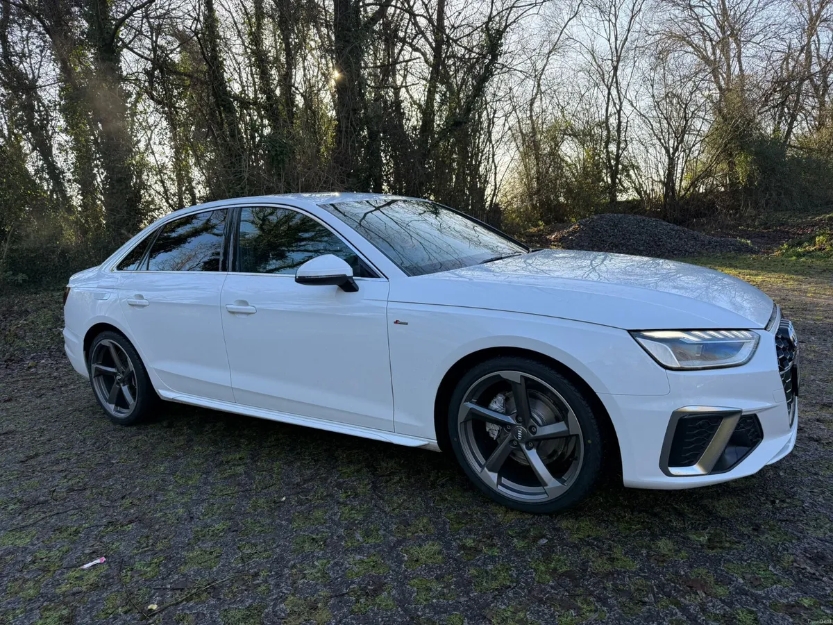 Audi A4 2020 S-Line - Image 2