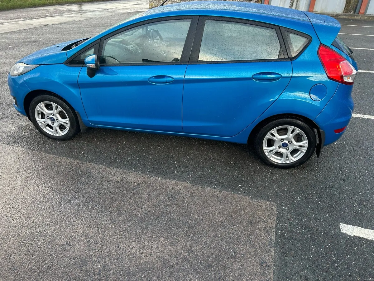 Ford Fiesta - Image 2