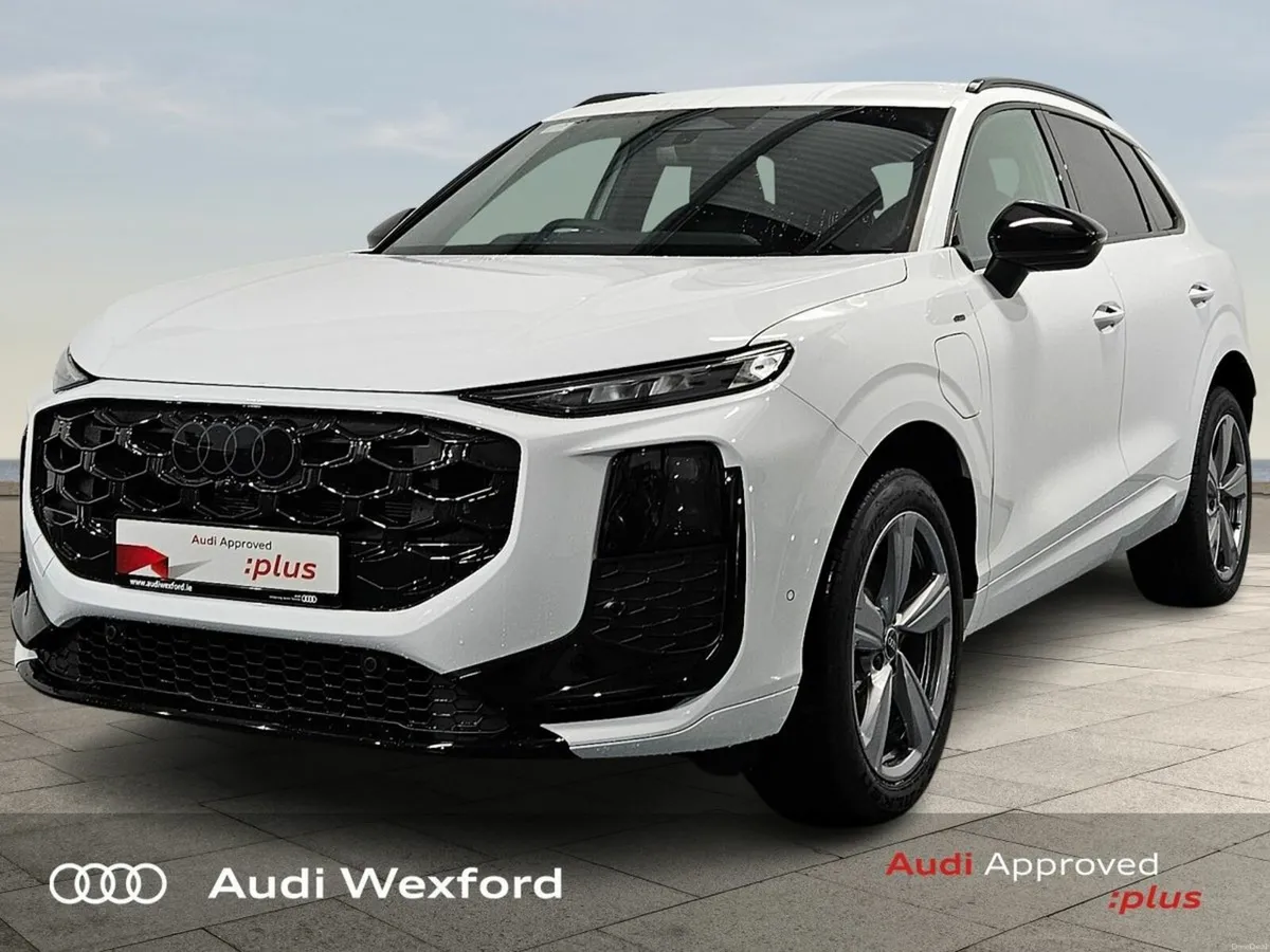 Audi Q3 Audi Q3 SUV S line e-hybrid  200 kW S tron - Image 4