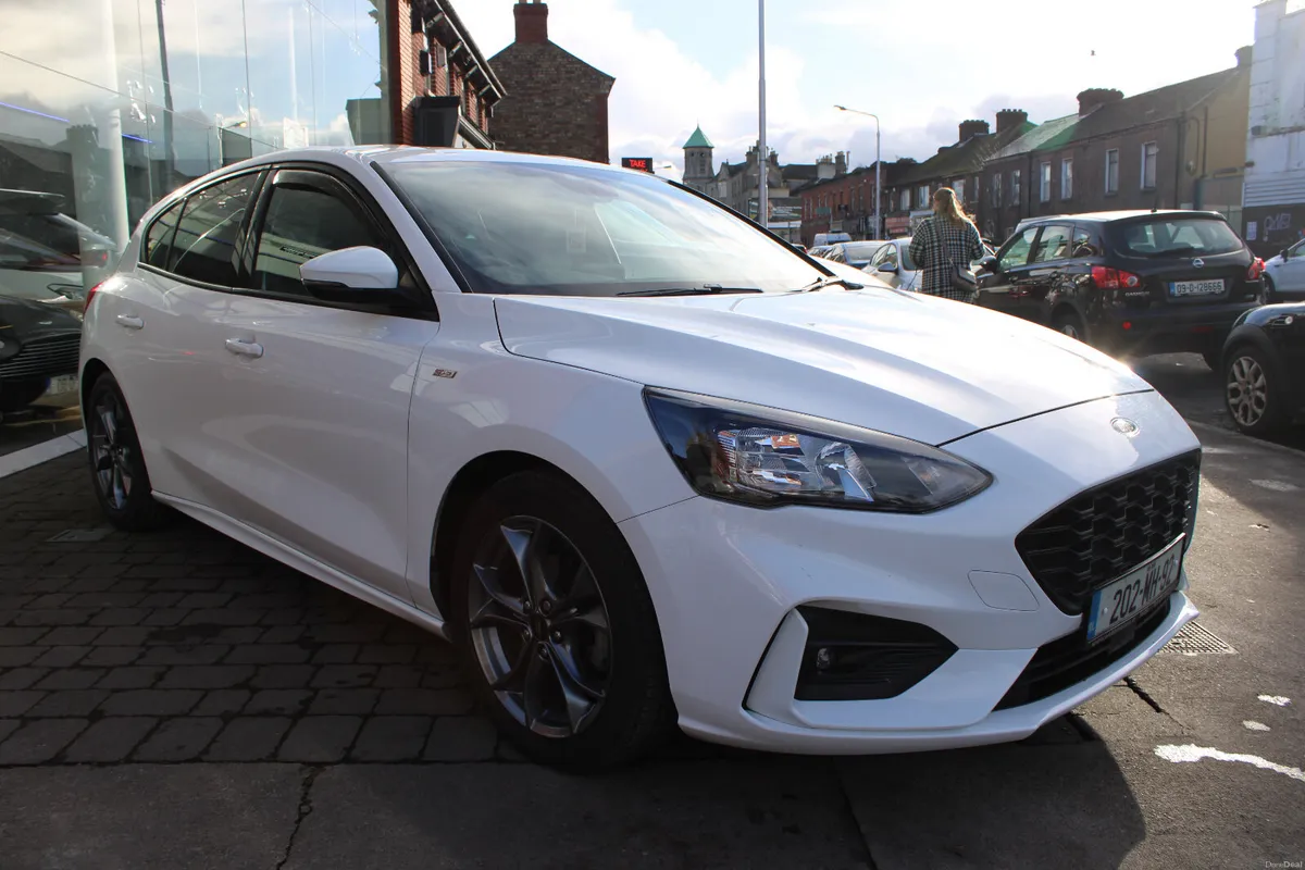 Ford Focus 1.5 TDCI ST-LINE 2020 - Image 2