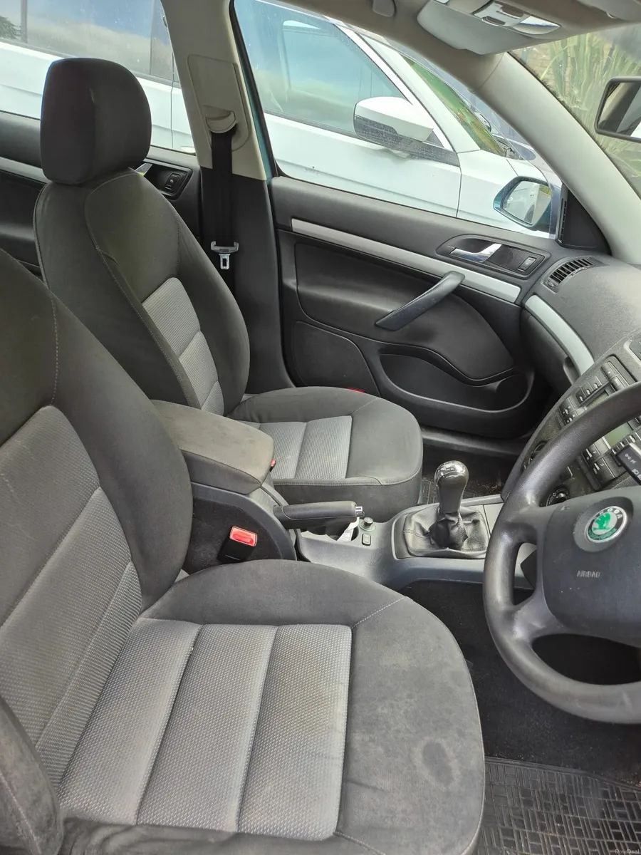 Skoda Octavia 2007 - Image 4