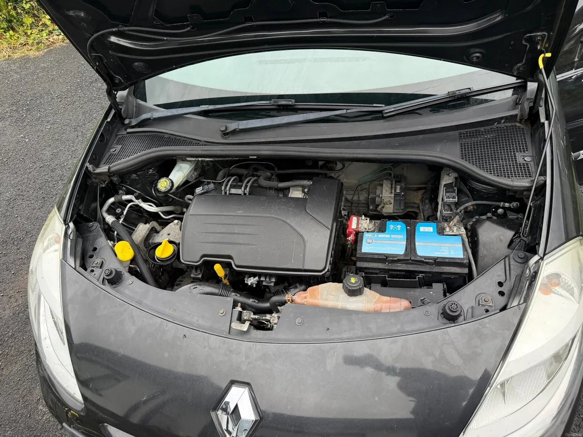 Renault Clio 2010 Parts - Image 4