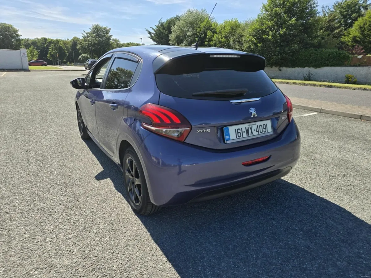 Peugeot 208 2016 - Image 4