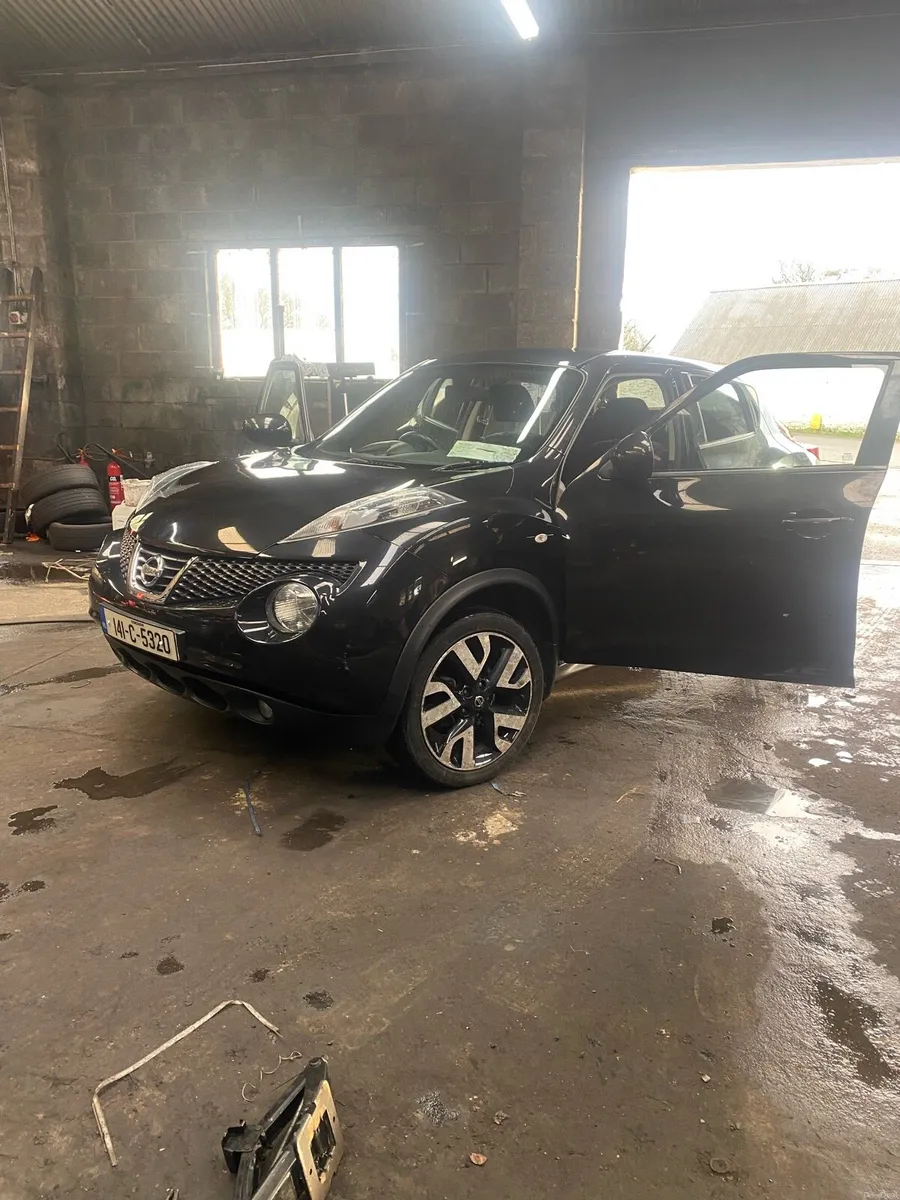 2014 Nissan Juke - Image 2