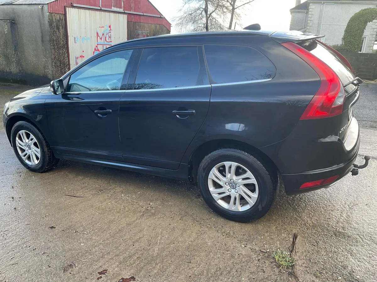 Volvo v 60. - Image 4