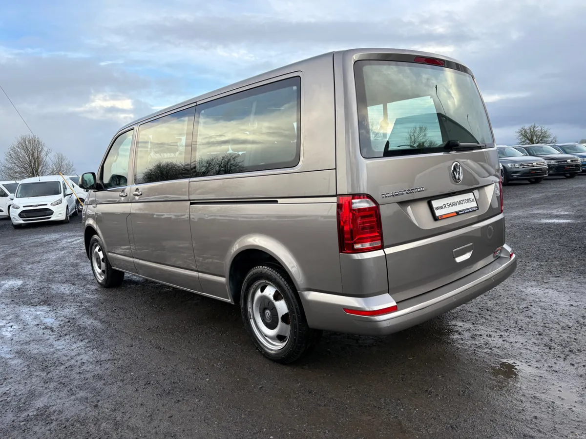 Volkswagen Transporter - Image 4