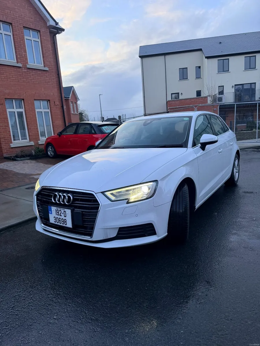 2019 Audi A3 1.4 35 TFSI 150 BHP S-TRONIC AUTO - Image 2