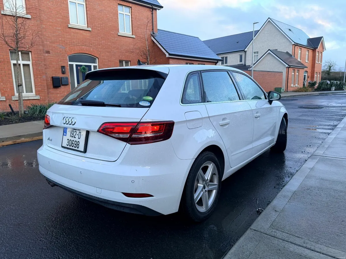 2019 Audi A3 1.4 35 TFSI 150 BHP S-TRONIC AUTO - Image 3