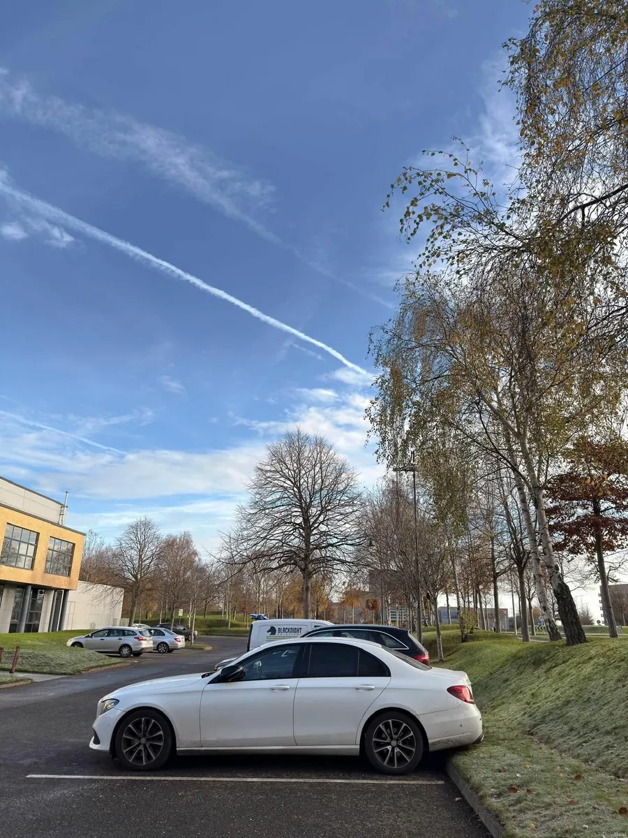 Mercedes-Benz E-Class 2016Avantgarde W213 -77000KM - Image 1