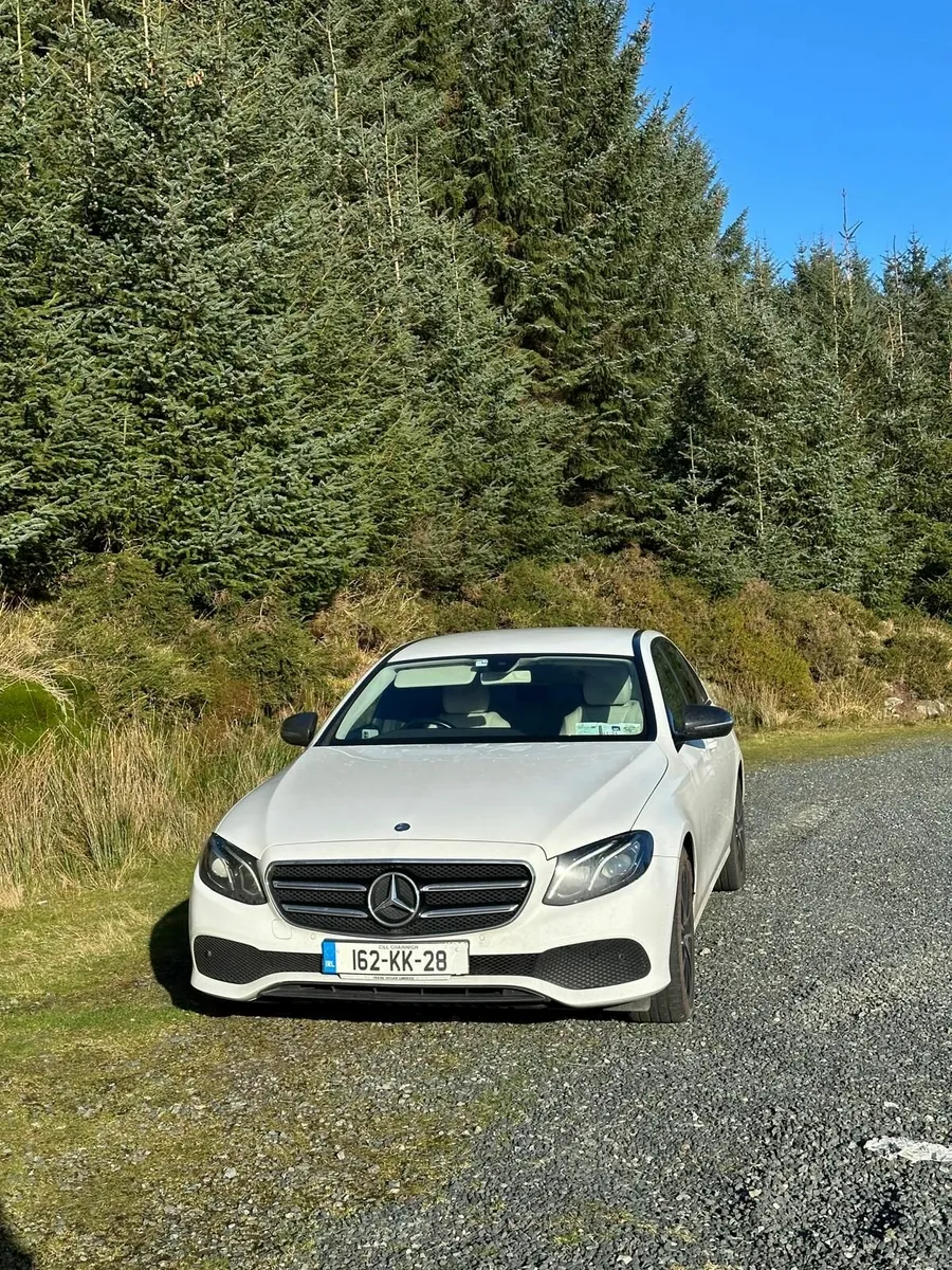 Mercedes-Benz E-Class 2016Avantgarde W213 -77000KM - Image 4