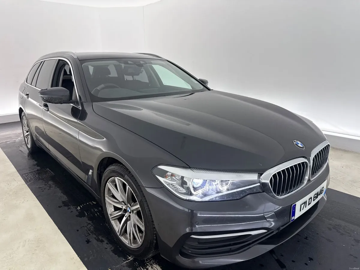 BMW 5-Series 2017 For Auction - Image 2