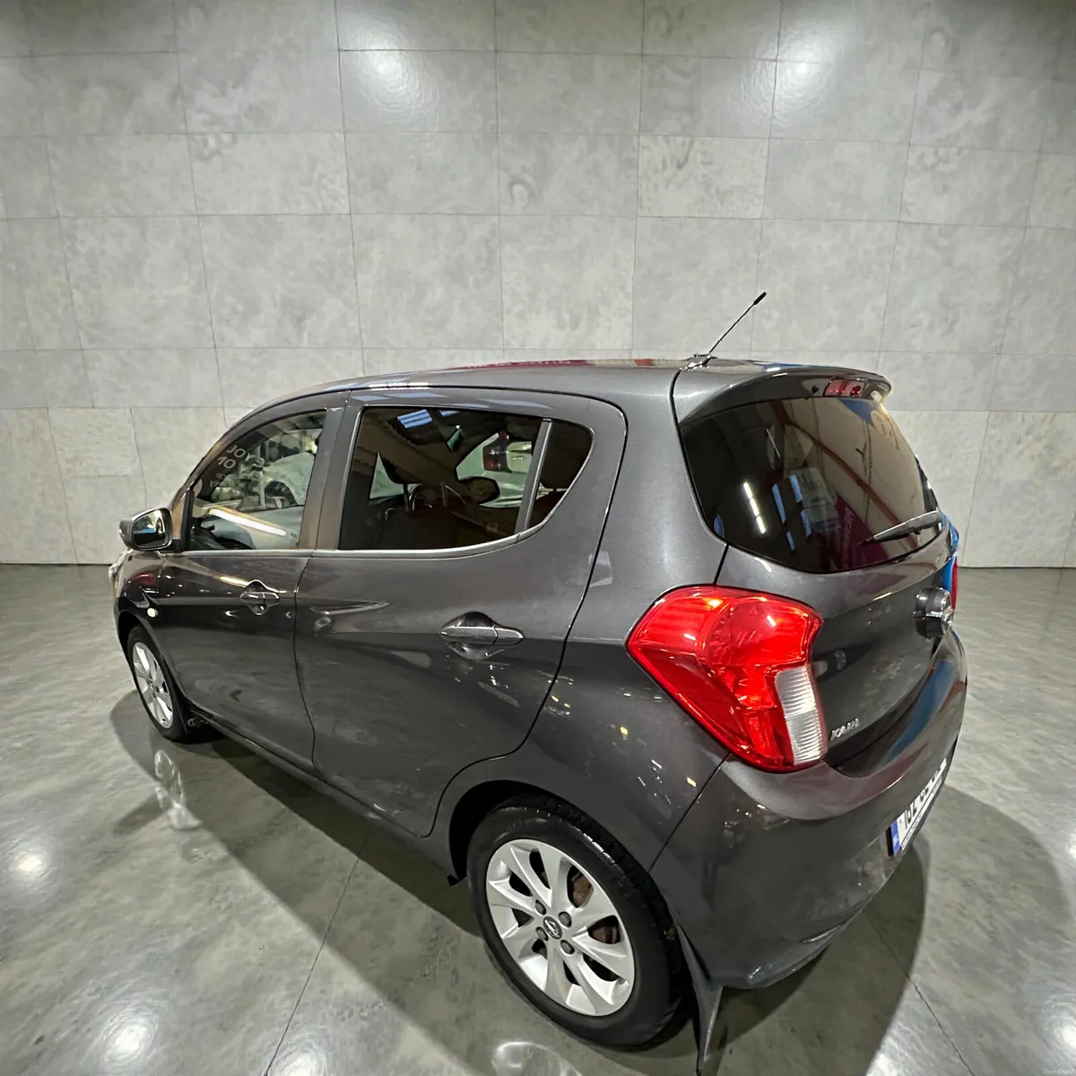 2016 Opel Karl 1.0i 75PS S Leather and Cruise - Image 2