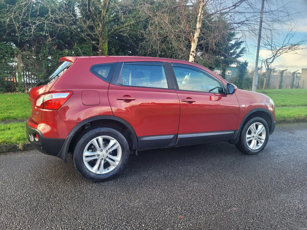 SPOTLESS 2012 NISSAN QASHQUI. NEW NCT. - Image 3