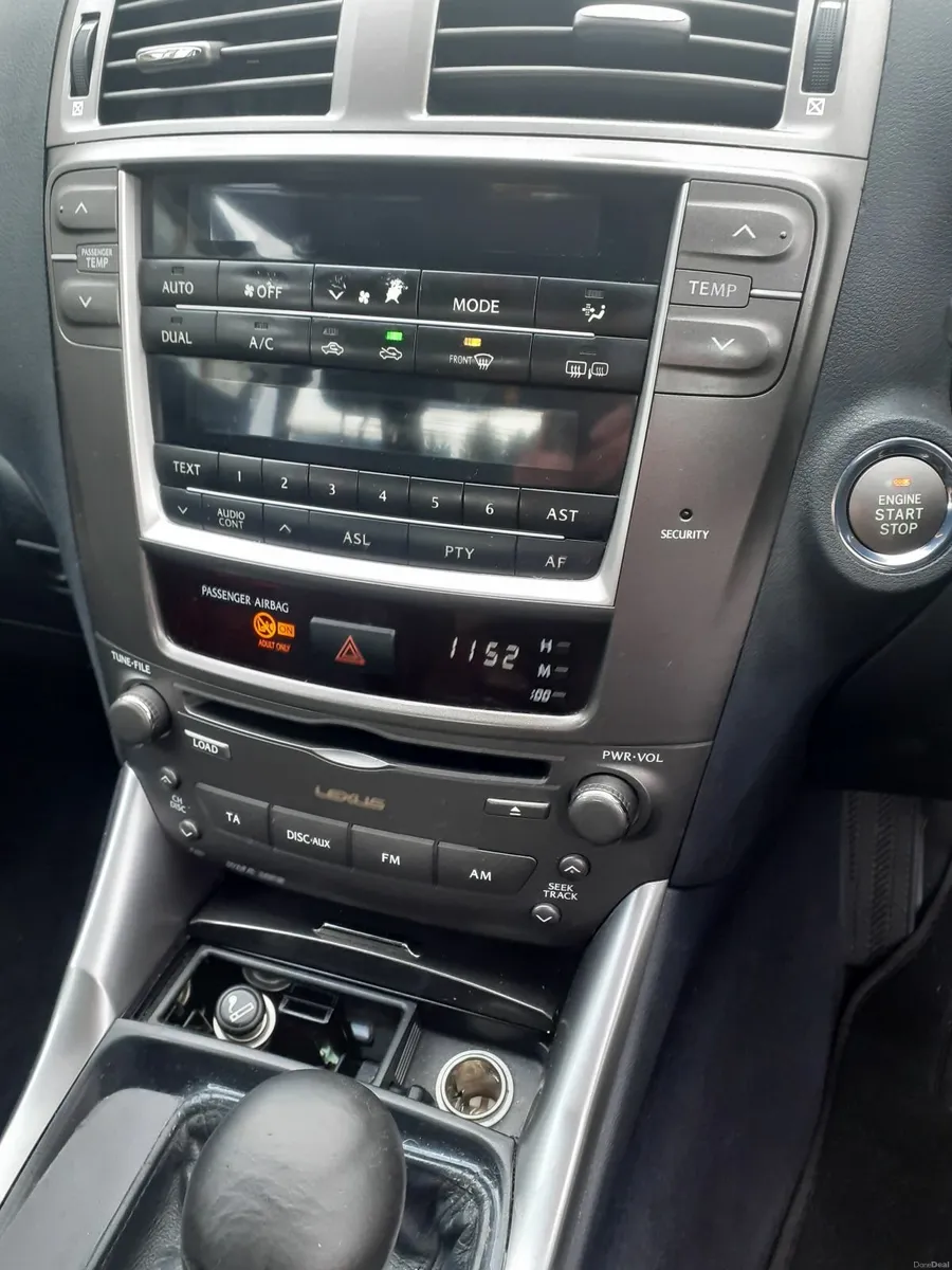 Lexus IS 2008 - Image 2