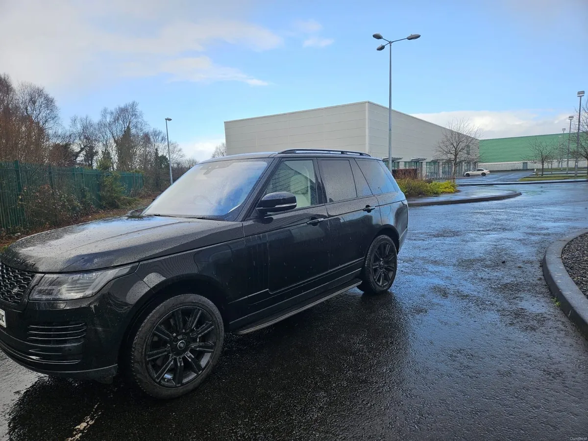 2021 Range Rover vogue - Image 3