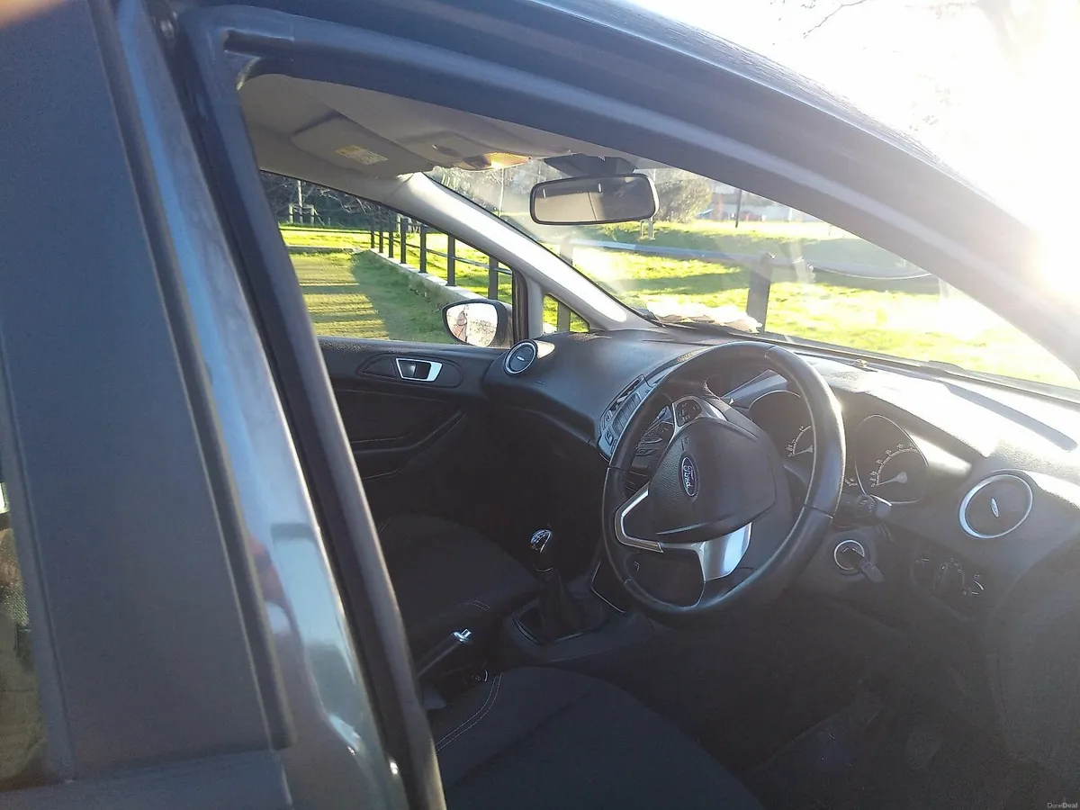 Ford Fiesta 2017 - Image 3