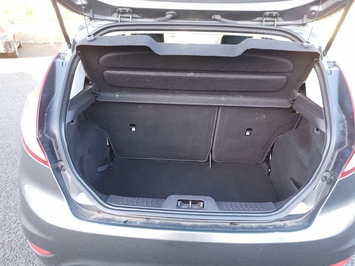 Ford Fiesta 2017 - Image 4