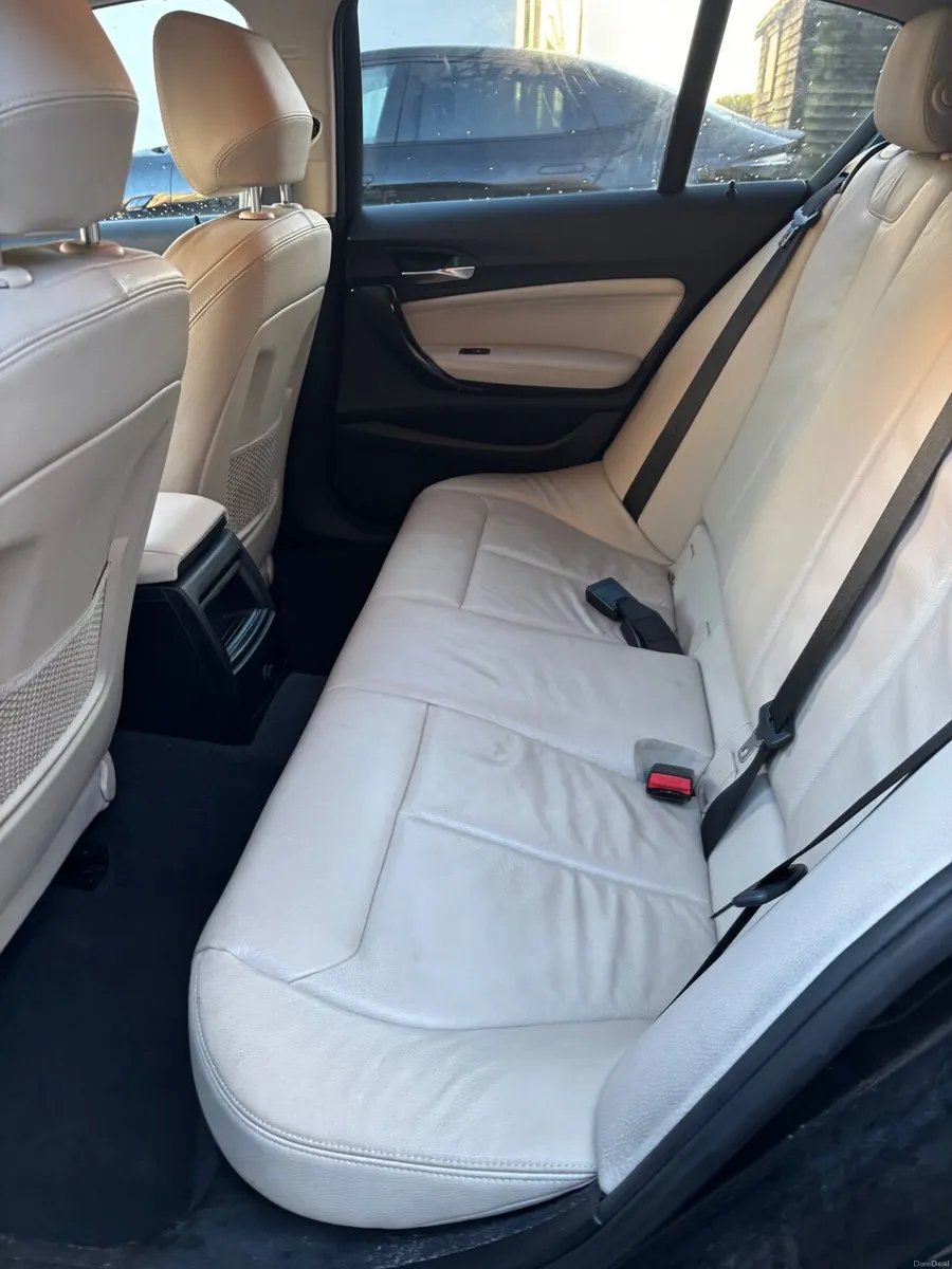 BMW 1-Series 2019 S-Line - Image 3