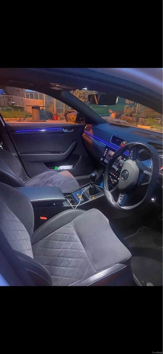 Skoda Superb Sport - Image 4