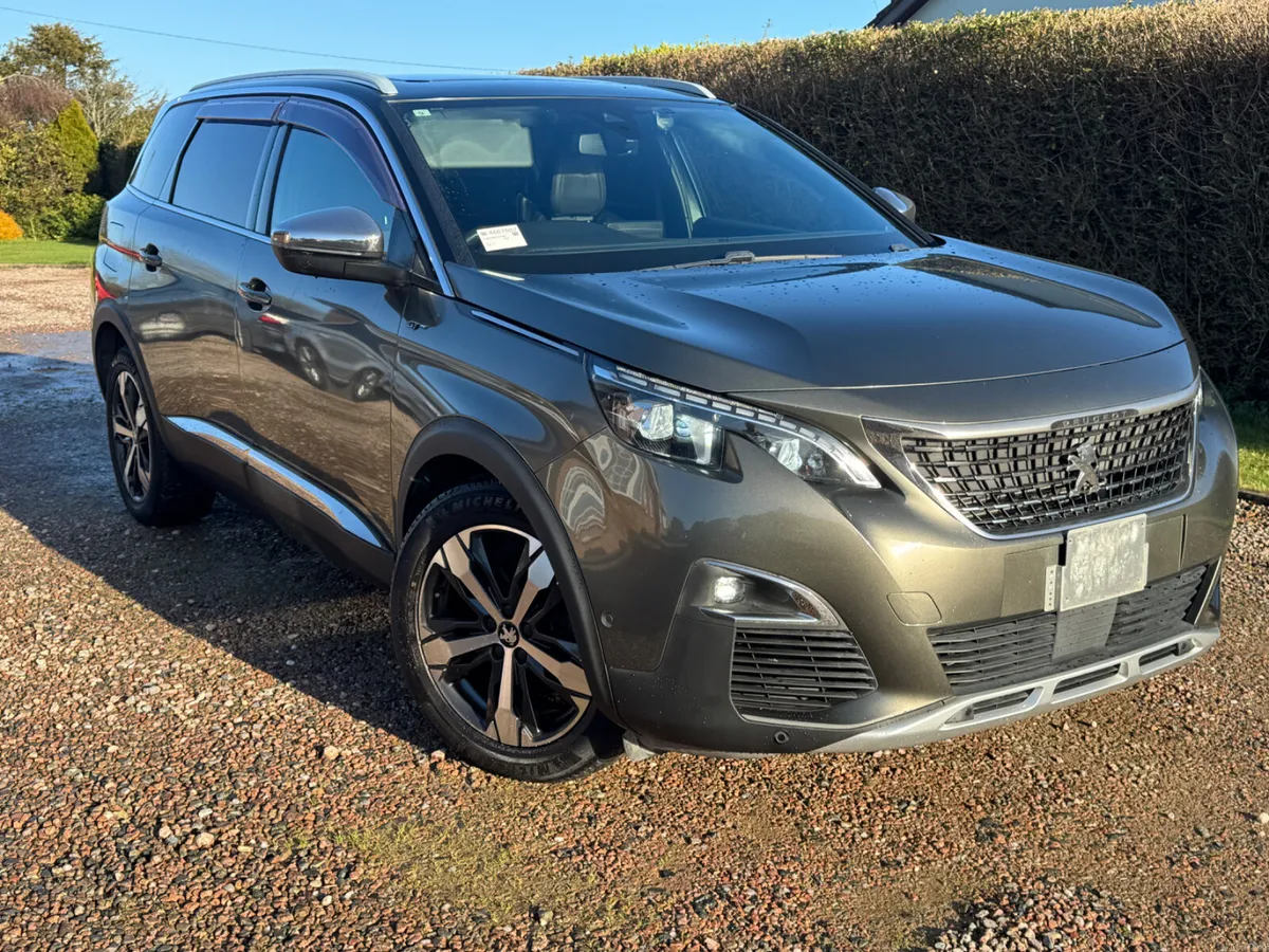 172 Peugeot 5008 GT 7 Seater 2.0 Auto - Image 1
