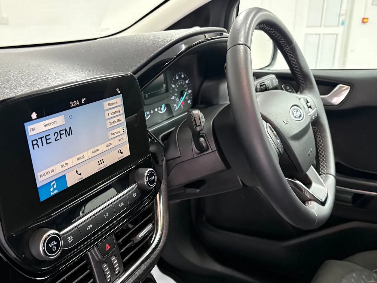 2018 Ford Fiesta 1.2 Zetec - Image 3