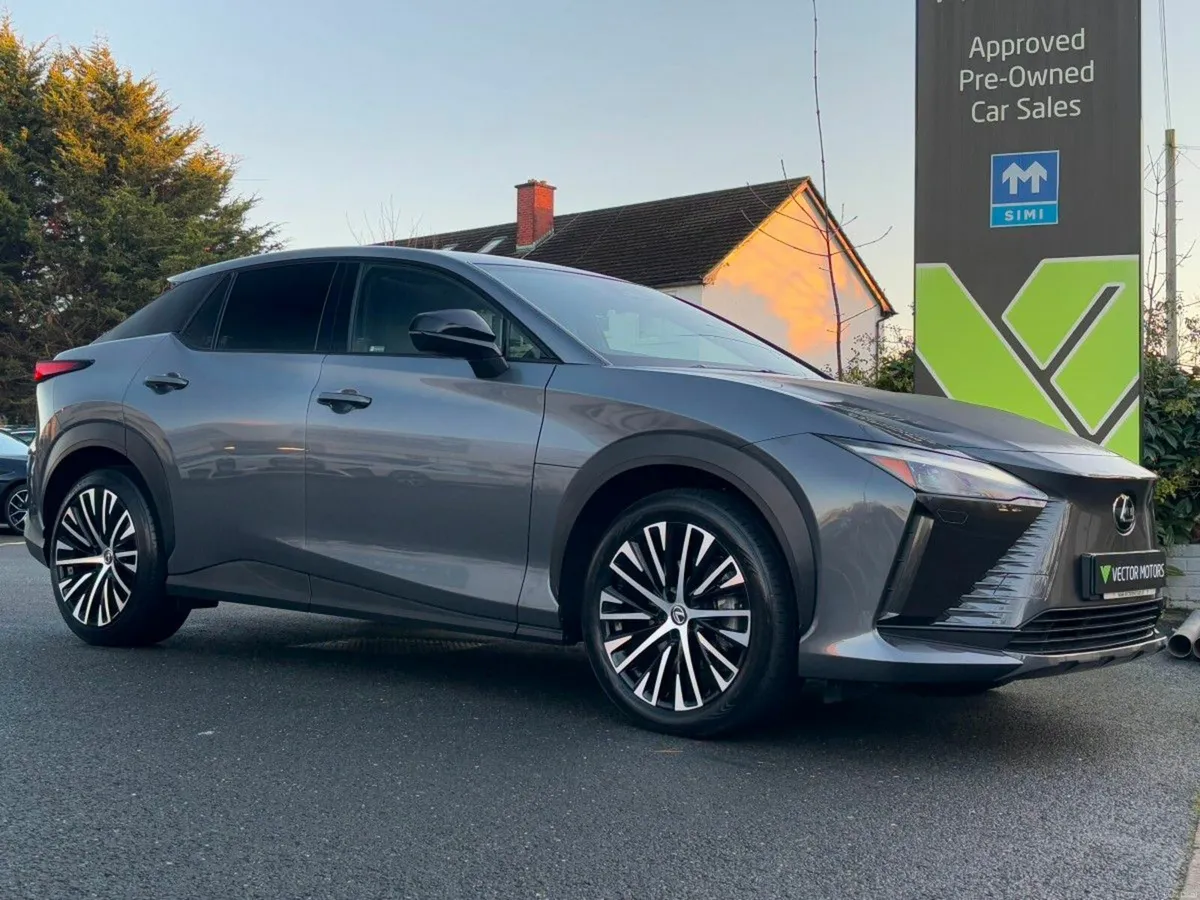 Lexus RZ 450 E PREMIUM PAN ROOF - Image 1