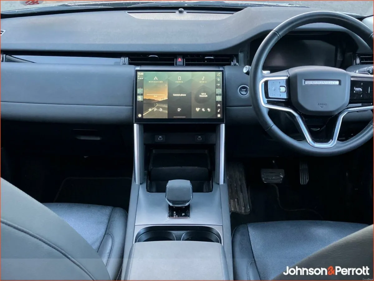 Land Rover Discovery Sport 1.5 I3 PHEV 309 PS AWD - Image 4