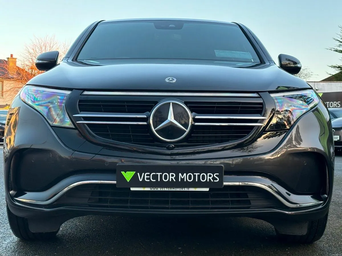 Mercedes-Benz EQC 400 AMG LINE 4MATIC - Image 3