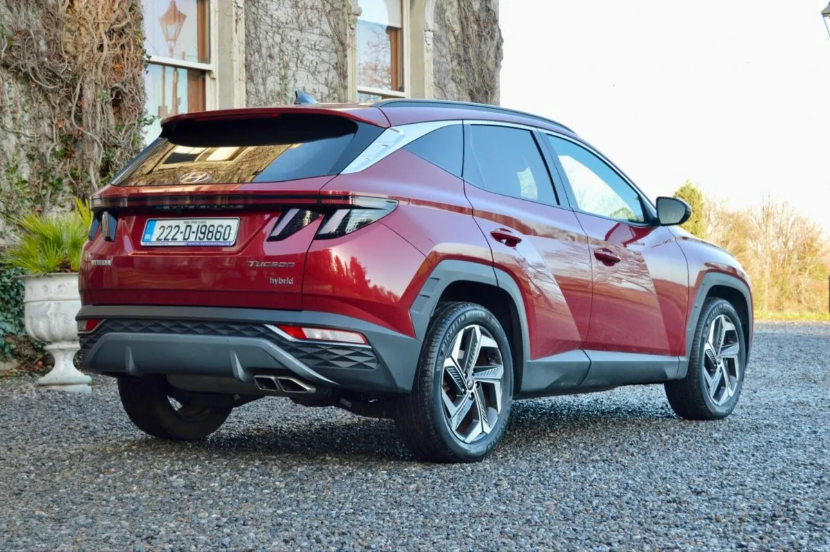Hyundai Tucson 2WD Executive Plus HEV Auto - Image 4