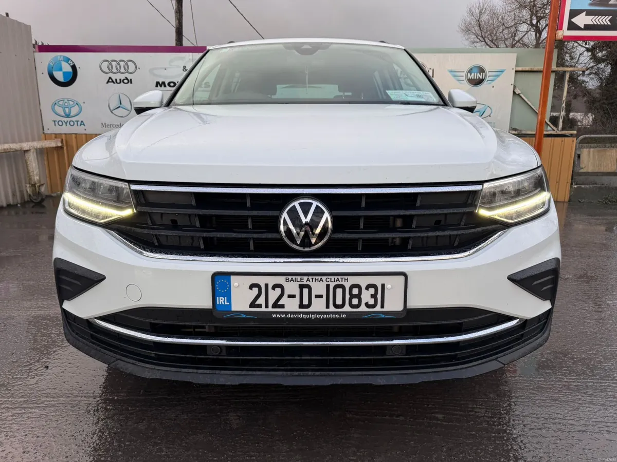 212 VW Tiguan 2.0 TDI 122HP Life Warranty - Image 4