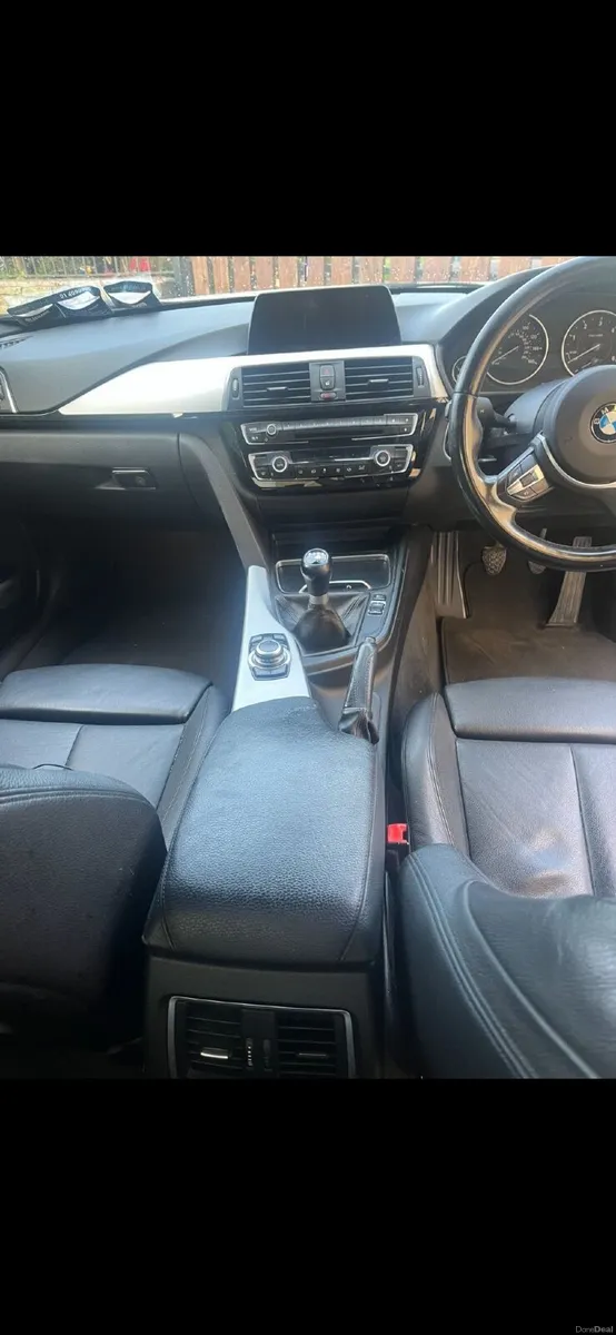 BMW 3-Series 2015 - Image 4