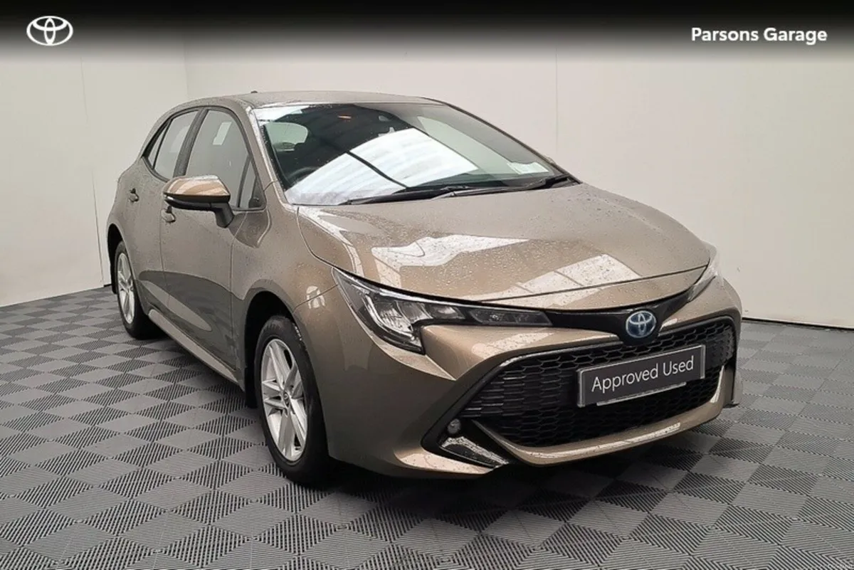 Toyota Corolla COROLLA HYBRID LUNA H/B - Image 1