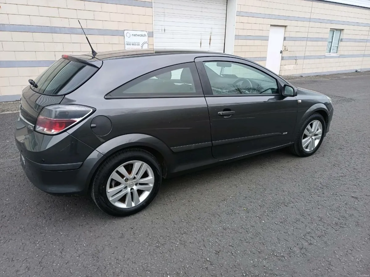Opel Astra 09 1.4petrol new Nct 04/27, Tax 07/26 - Image 2
