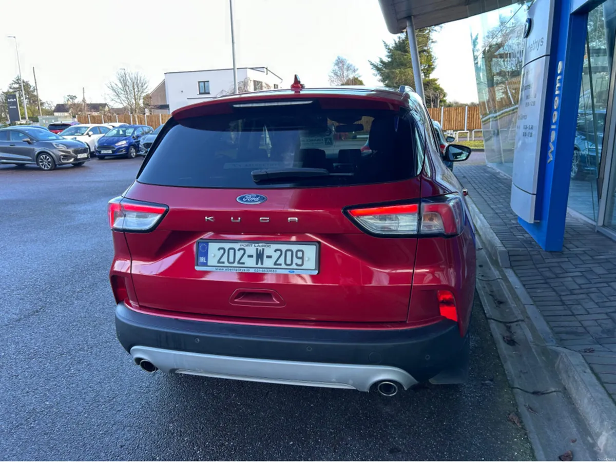 Ford Kuga TITANIUM 5DR 1.5 TD 120 S6.2 M6 F - Image 4