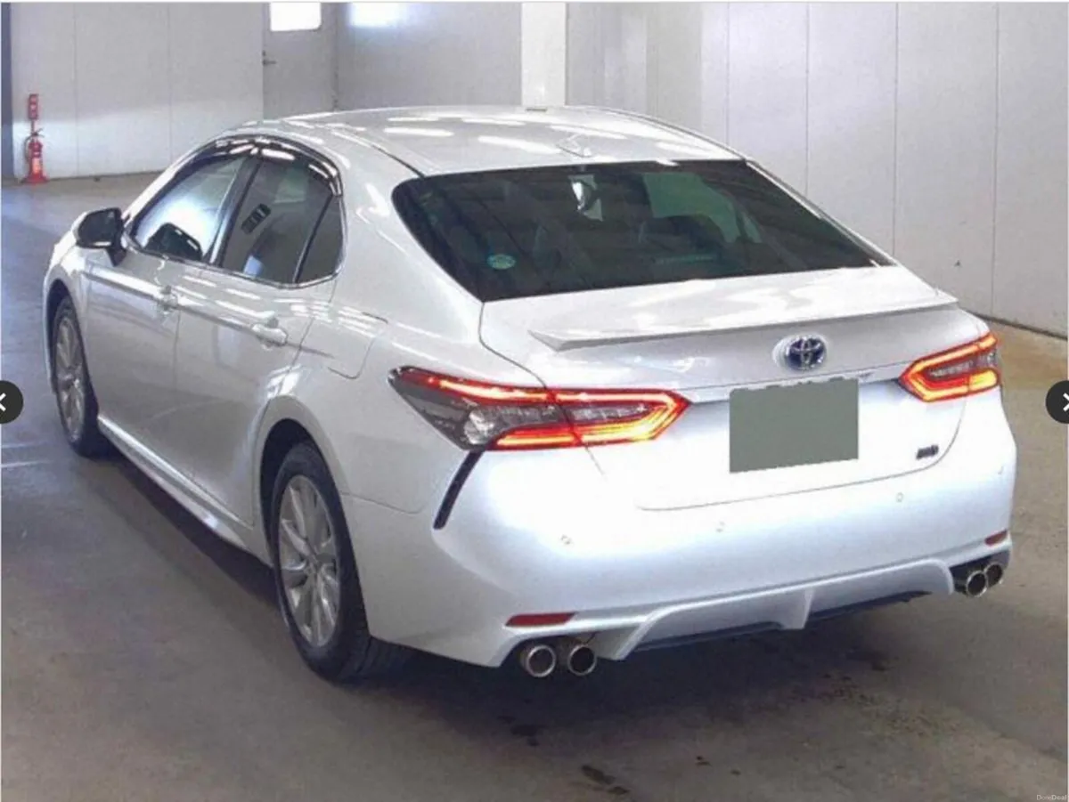Toyota Camry 2.5  HYBRID   WS  SPEC  FULL LEATHER - Image 4