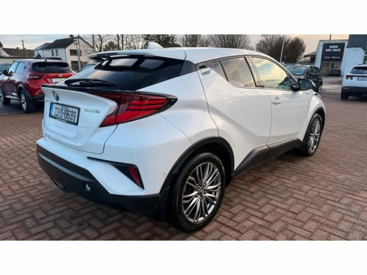 Toyota C-HR 1.8 Hybrid SOL 4DR Auto - Image 4