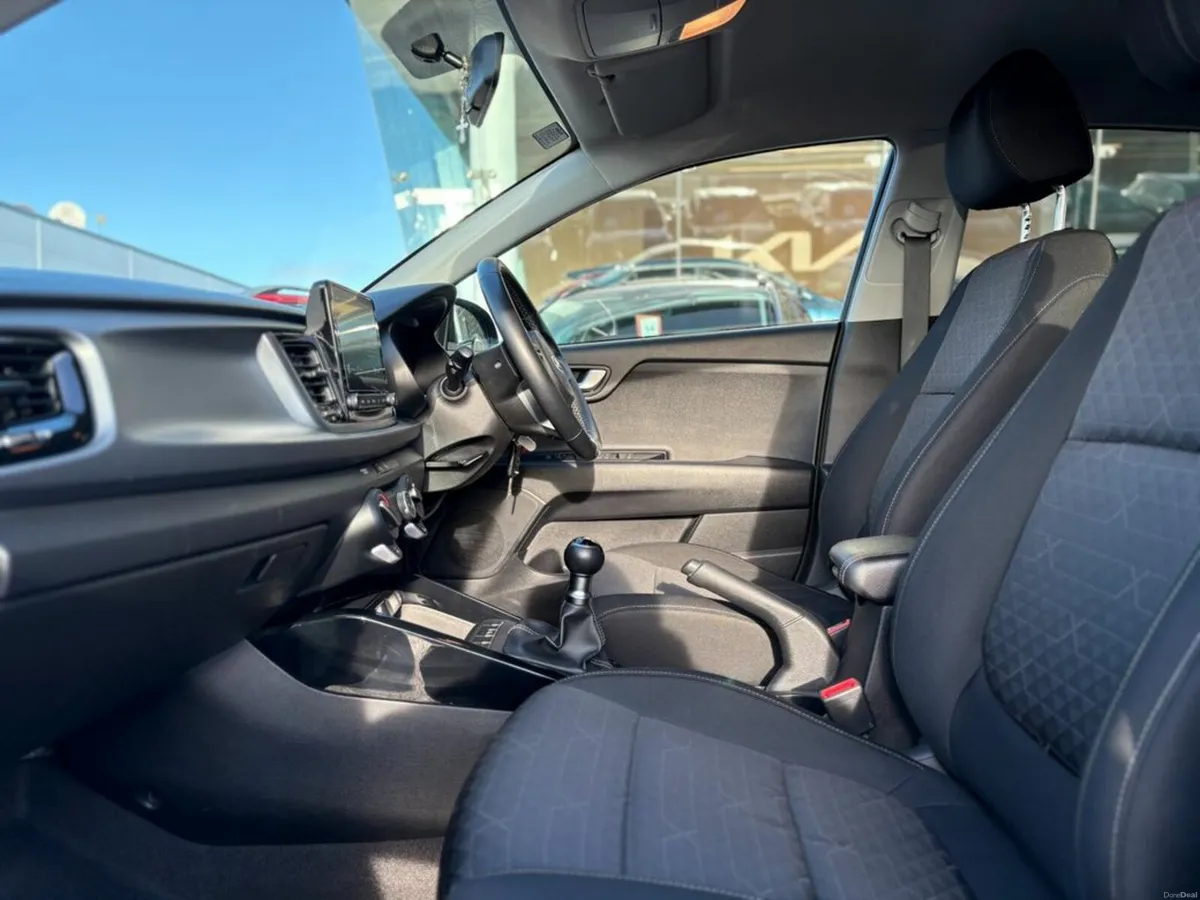 Kia Rio 1.2 PE - Image 2