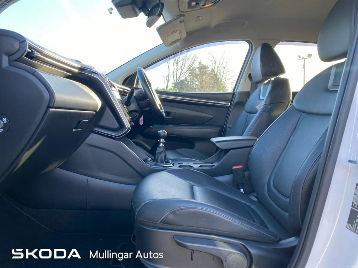 Hyundai Tucson 2WD Executive - Image 4