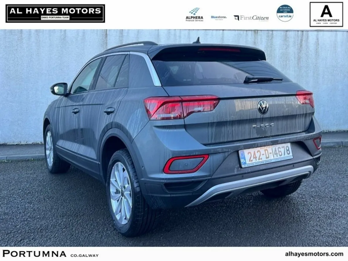 Volkswagen T-Roc SOLD EDITION 75 SPEC 1.0 TSI 6SPE - Image 3