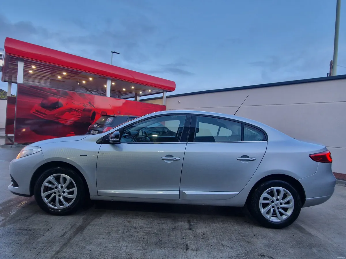 Renault Fluence, Auto , low kms ,2 Year Warranty , - Image 4