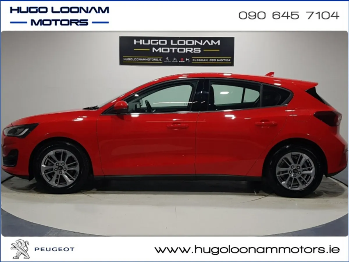 Ford Focus TITANIUM 1.0T 125 M6 4DR - Image 4