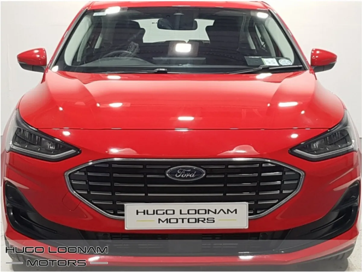 Ford Focus TITANIUM 1.0T 125 M6 4DR - Image 3