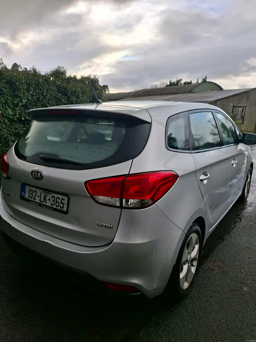 KIA CARENS 2013 7 SEATER - Image 4