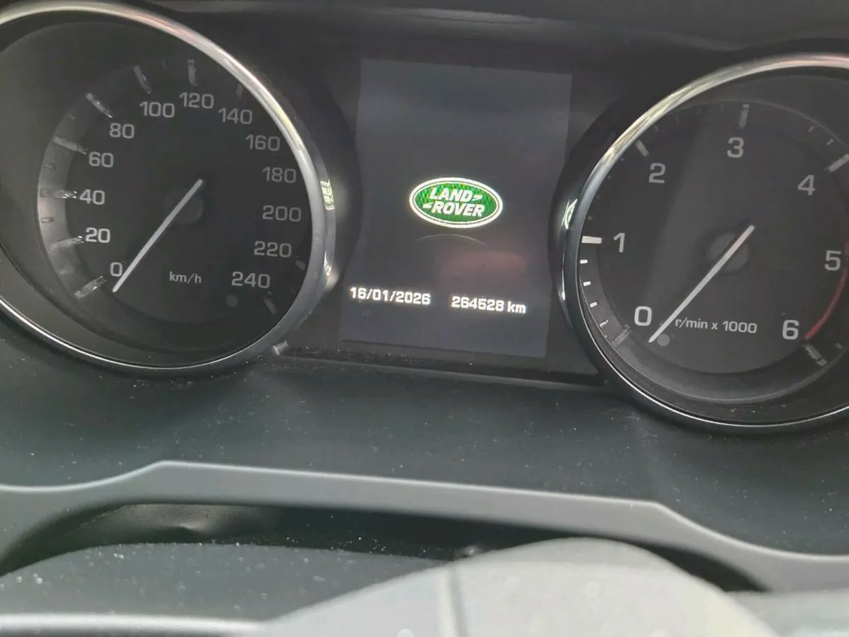 Range Rover Evoque Pure - Image 2