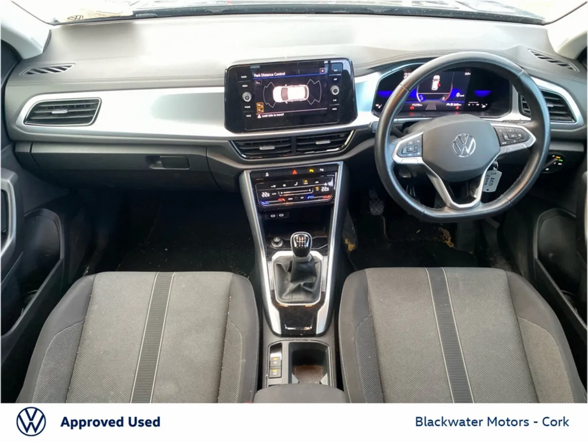 Volkswagen T-Roc 1.0TSI 110BHP LIFE WITH REAR VIEW - Image 3