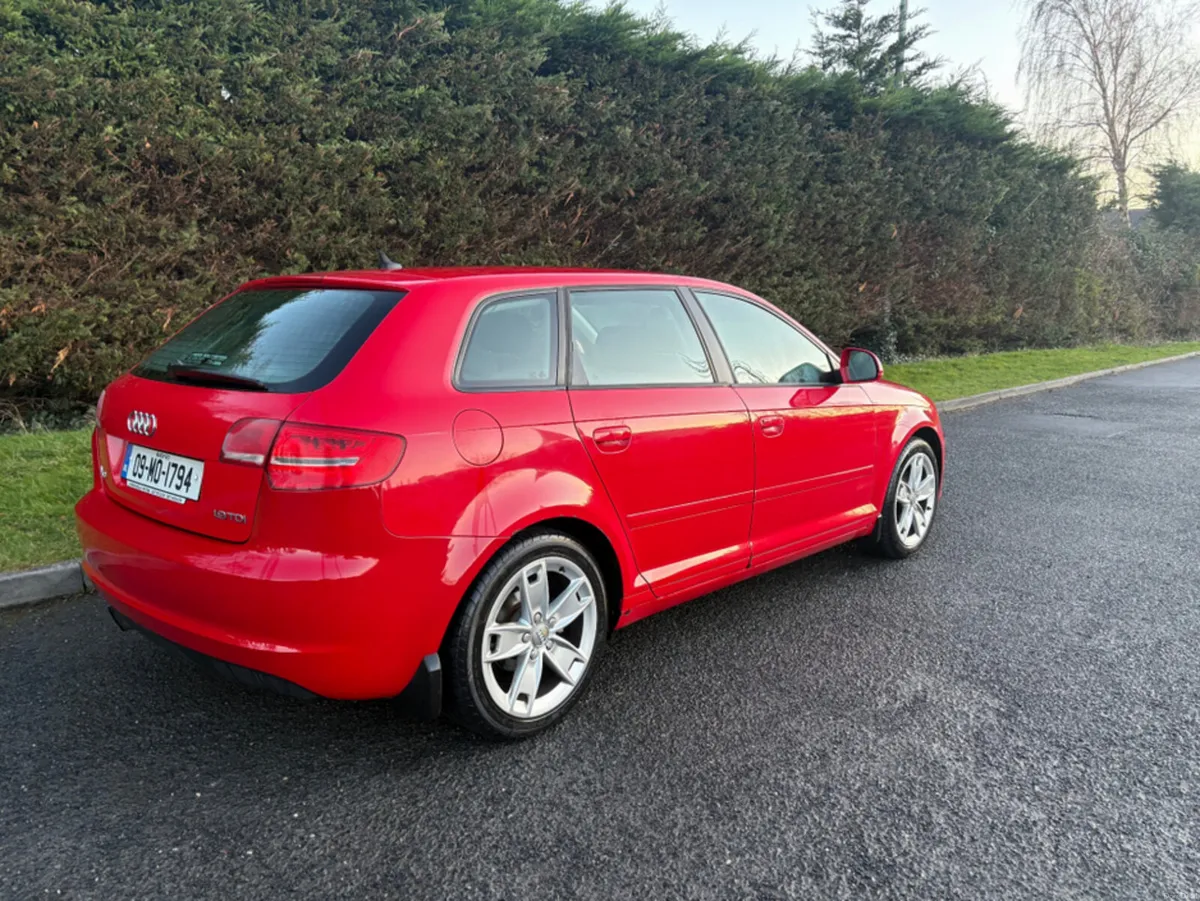Audi A3 1.9 TDI SPORT 105PS 5DR - Image 3