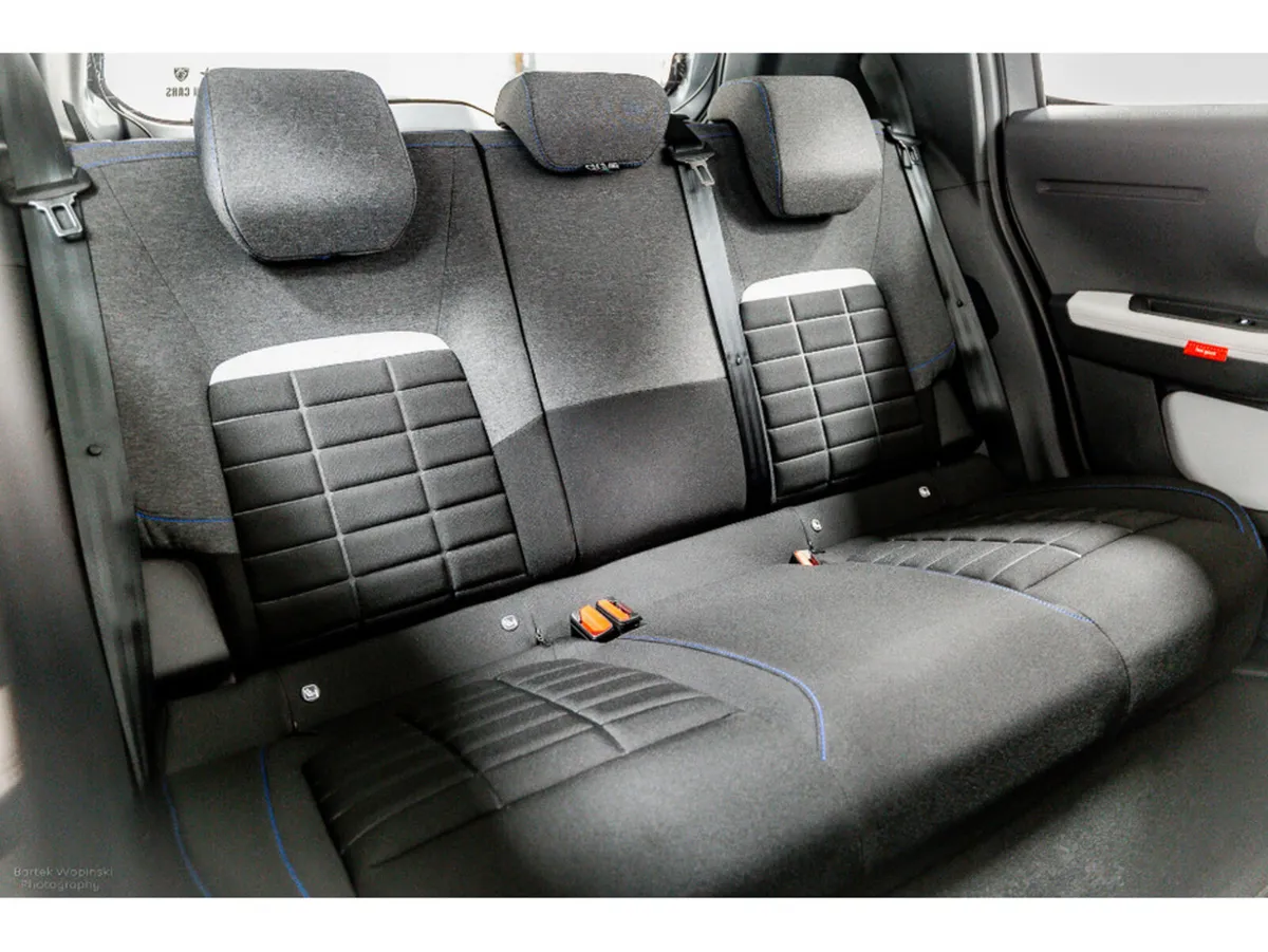 Citroen C3 Plus 1.2 Petrol 100HP - Image 4