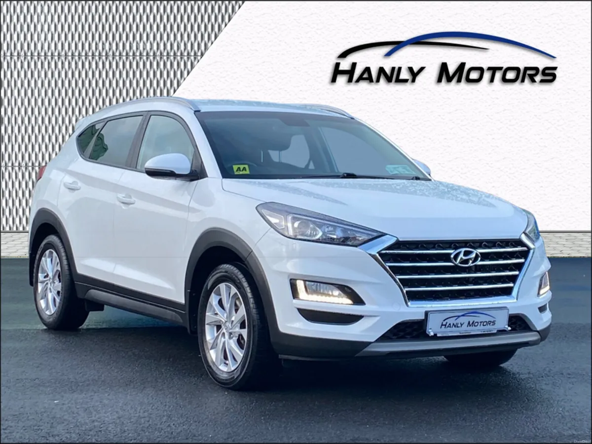 Hyundai Tucson IX35 EXECUTIVE 1.6 5DR DIESEL - Image 1